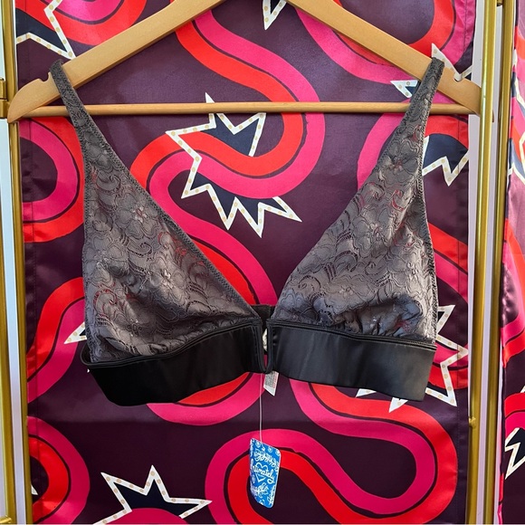 NWT Free People Daisy Lace Bra V-wire Bralette Intimately Free Satin Band Smoke - Picture 2 of 11